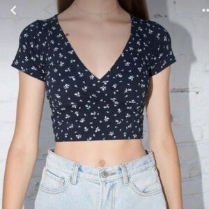 BRANDY MELVILLE NAVY BLUE FLORAL WRAP TOP